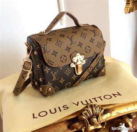 louis vuitton torebki kuferek|louis vuitton monogram.